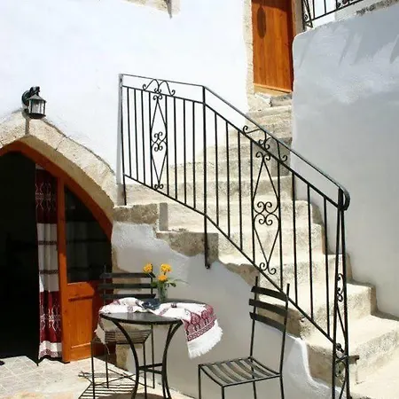 Lejlighedshotel Traditional Stone Houses